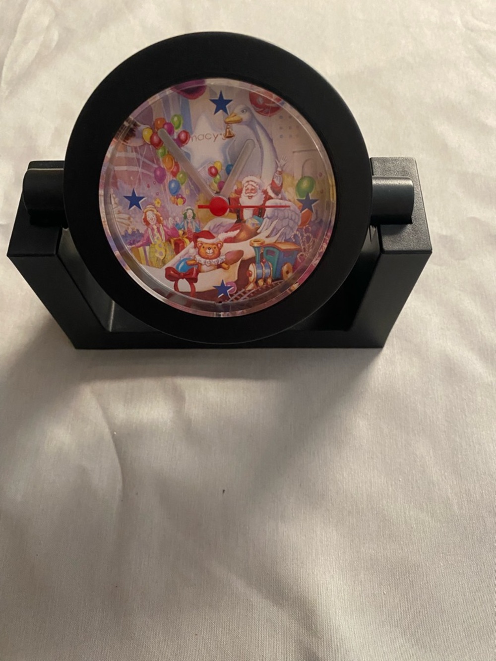 Macy Christmas Swivel Clock